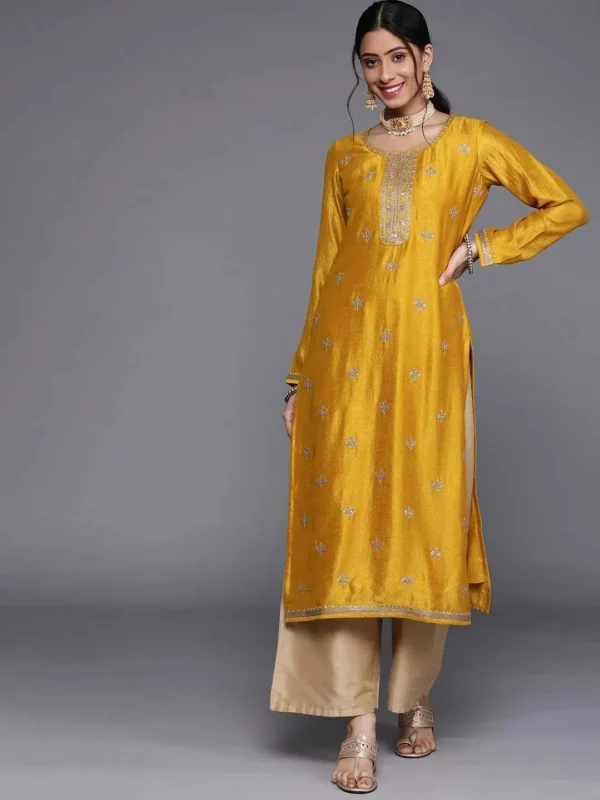 Yellow Embellished Silk Kurta - Image 6