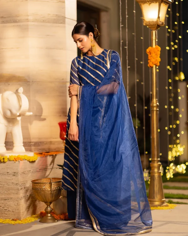 Women Stripe Royal Blue Suit Set - Image 4