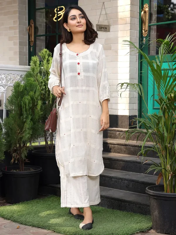 Women Vory Embroidered Handwoven Cotton Kurta with Palazzo - Set